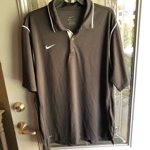 Nike Men’s black Drifit golf polo size XL